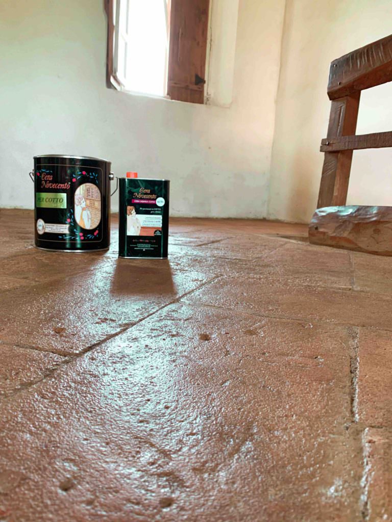 manutenzione del pavimento in cotto, casa di campagna, ceranovecento, amanda deni ,rossotibet, casafacile