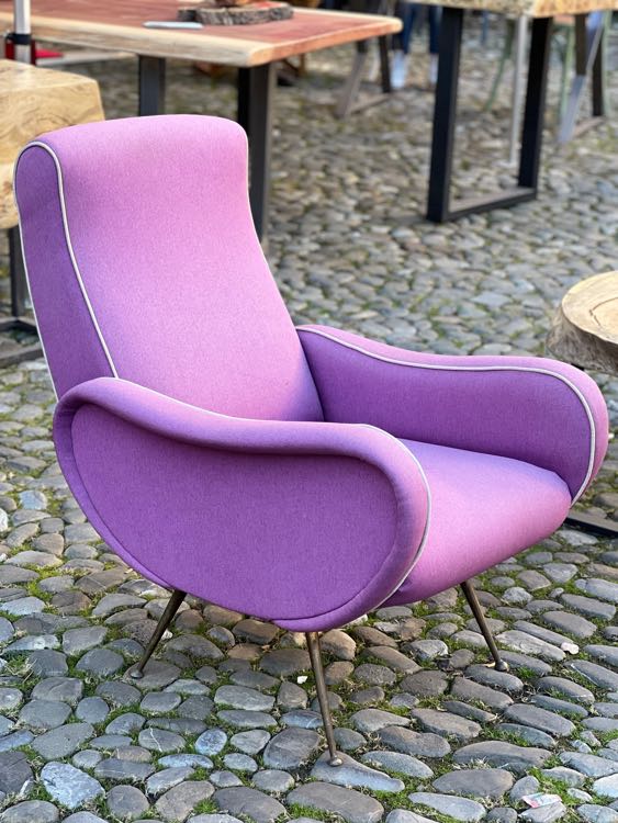 Fiera dell'antiqariato: Modena e la Lady, Lady Zanuso, Cassina anni 50, restyling, vintage, amanda deni , rossotibet, in giro per mercatini,casa facile