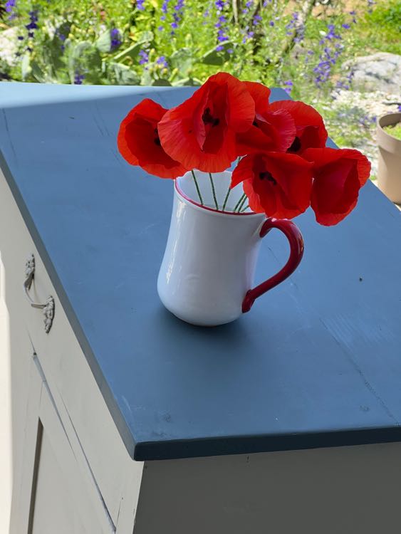 come restaurare una credenza, restyilng di un mobile, Novecento Paint Ceranovecento, amanda deni ; antitarlo, pittura gessosa , chalk paint