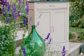 come restaurare una credenza, restyilng di un mobile, Novecento Paint Ceranovecento, amanda deni ; antitarlo, pittura gessosa , chalk paint