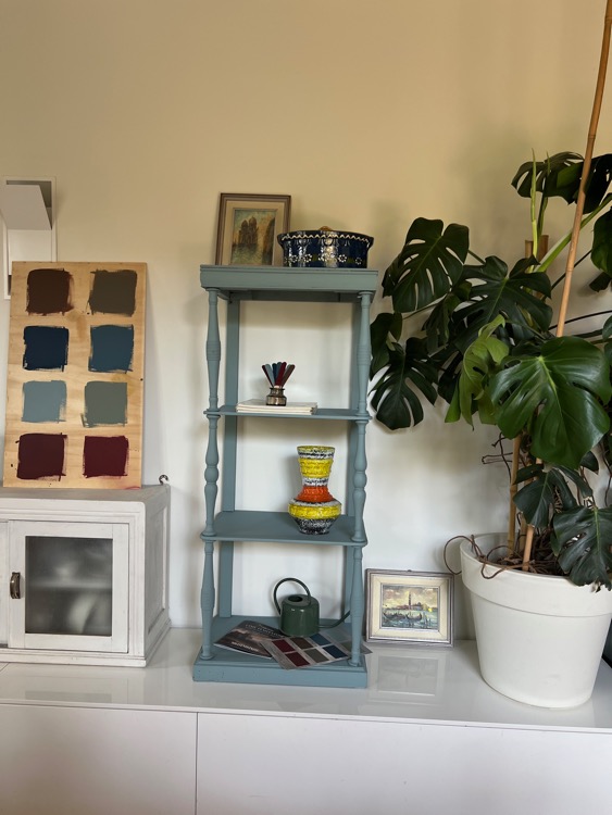 Restauro: nuovi colori Novecento Paint, Restauro creativo della mia Etagere, con i nuovi colori, Cime Tempestose, etagere, restauro , restyling, amanda deni, rosso tibet, mercatini , fleamarket, galline